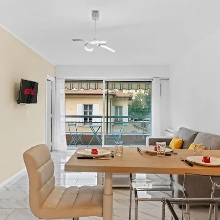 Apartment Le Carre D'or - Confort - Hyper Centre- Menton
