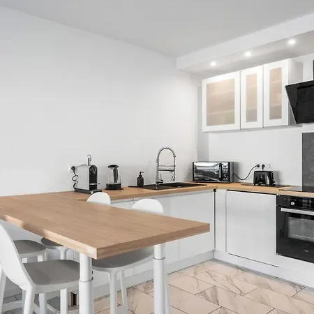 Apartmán Le Carre Dor - Confort -hyper Centre - Menton